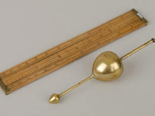 Hydrometer and brewer's slide rule