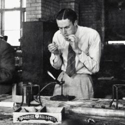 Glassblowing during the practical class at the Cavendish Laboratory.